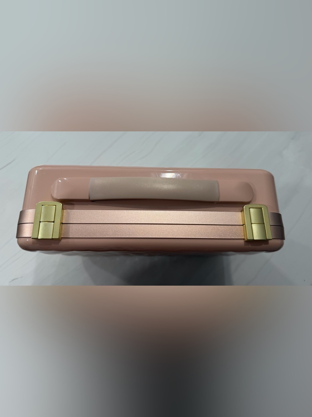 Pink Hard-Shell Cosmetic Case with Handle - Picture 3 of 9